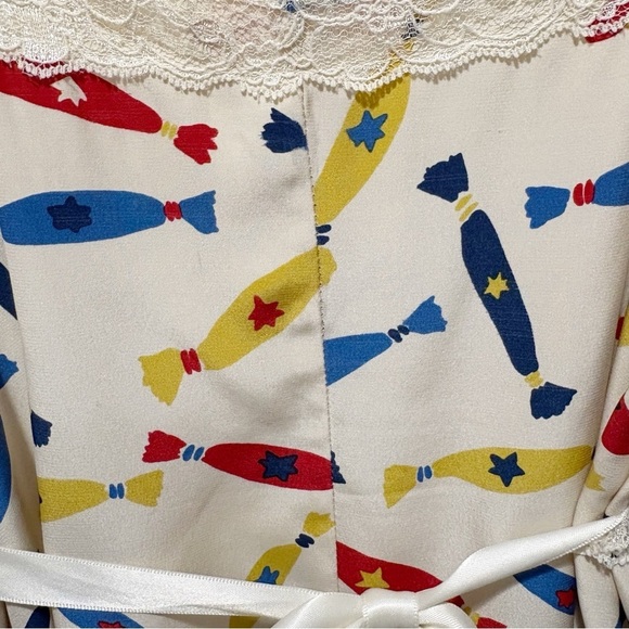 Betsey Johnson Vintage Y2K Candy Print 100% Silk Slip Dress Size 6 Babydoll - Picture 13 of 16